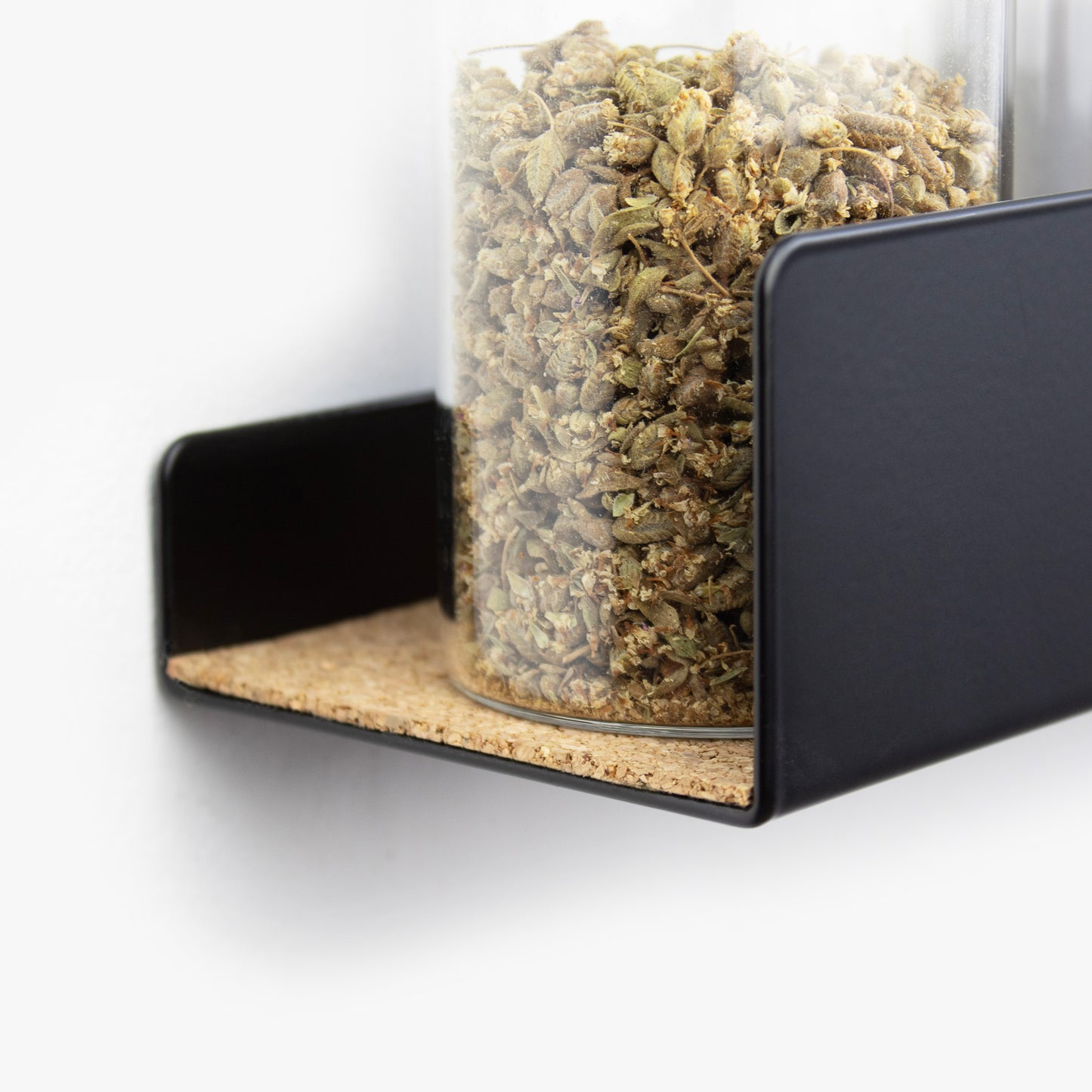 EffortLess Kitchen Shelves